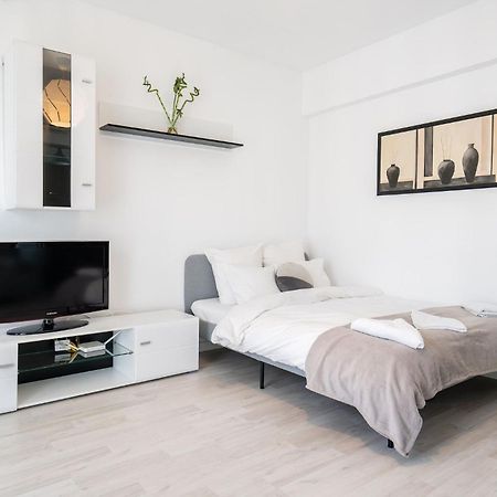 21 Residence Studio Bucarest Esterno foto