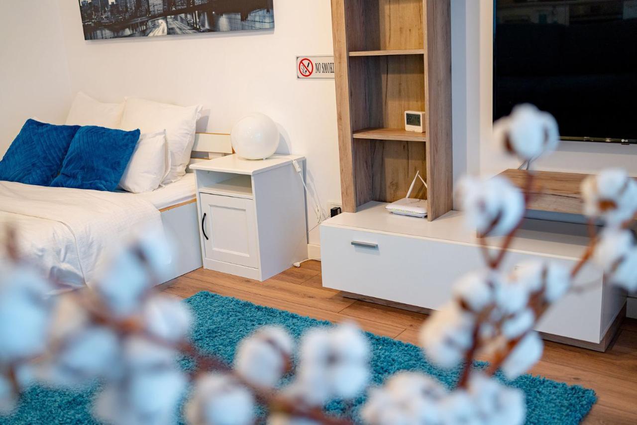 21 Residence Studio Bucarest Esterno foto